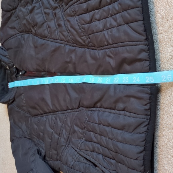 Fox women's  Puffy light quilted jacket, size M - Picture 6 of 9